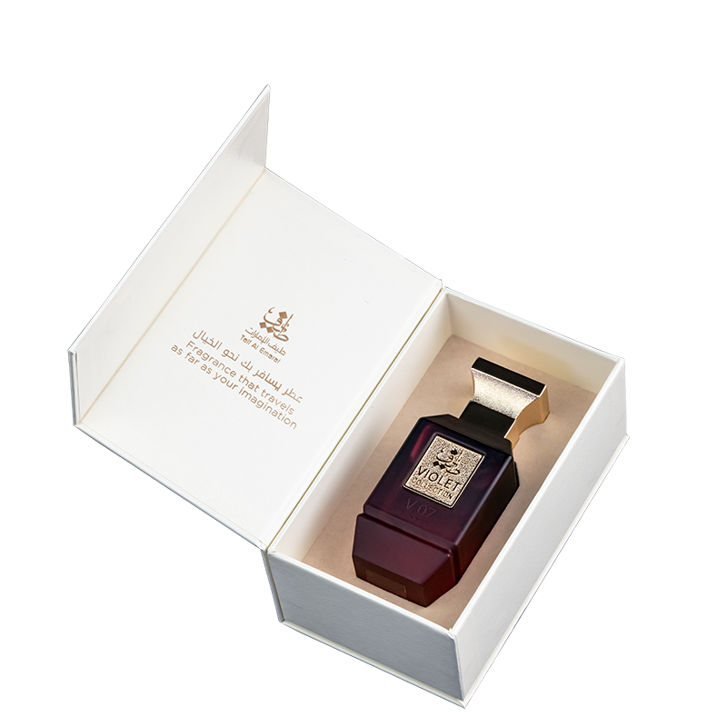 V07 Oud and Saffron